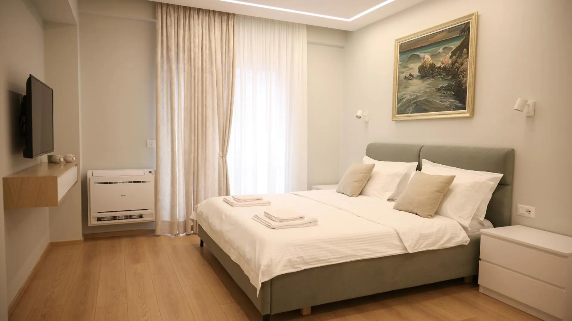 Elegant Apartment Near Wilson Square Tirana Albania